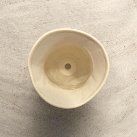 Elegant Cream and Gold Candle Holder Set - Picture 2 of 4